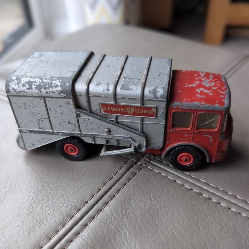 Matchbox kingsize refuse - matchbox, k7-2