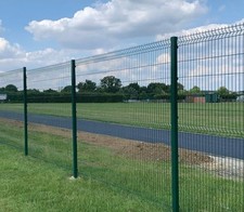 Fencing 1.8m/2.0m/2.4m V-mesh