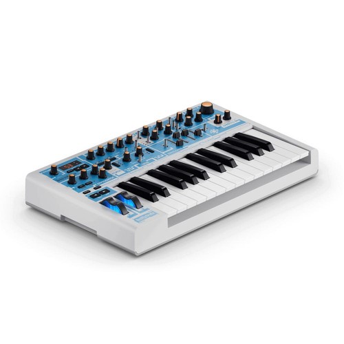Novation bass station - novation,