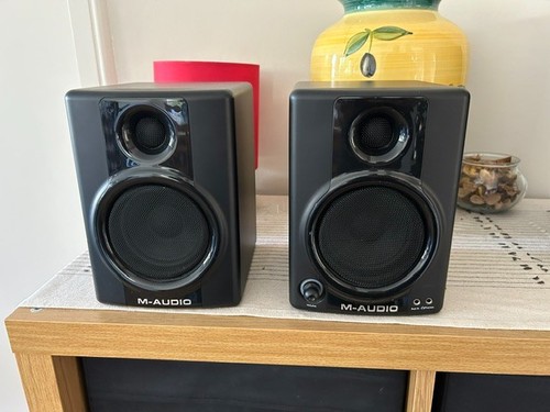 Audio studiophile av30 - m‑audio,
