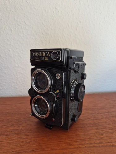 Yashica mat 124g - medium, format