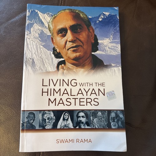 Living with the himalayan - living,