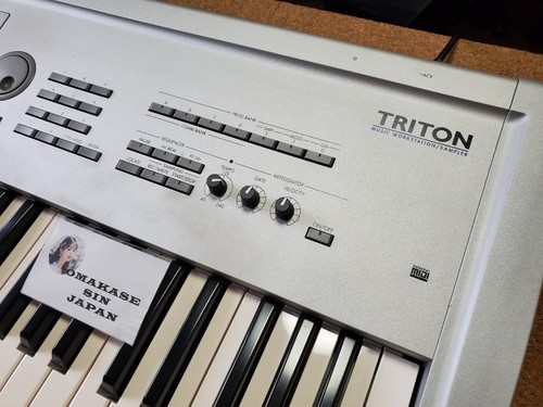 Korg triton key synthesizer - triton, 61