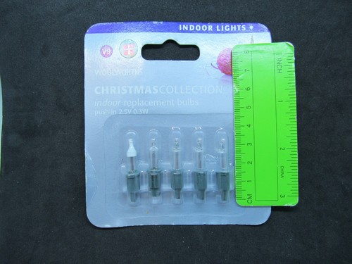Woolworths xmas bulbs 2v - ,