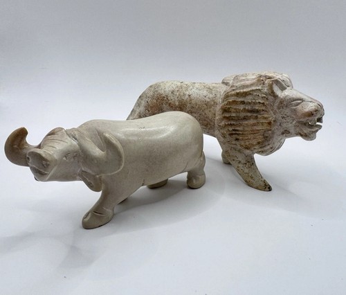 Lion and bull hand - and,