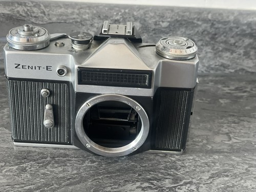 Zenit slr camera - camera,