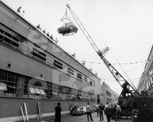 The italian job car - job,