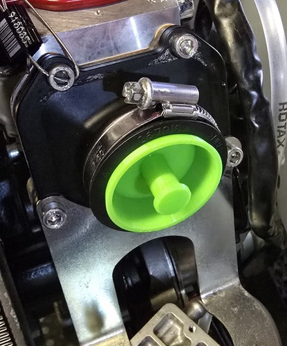 Rotax max inlet bung micro - rotax,