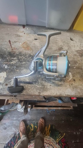 Daiwa procaster 4000 fishing - daiwa,