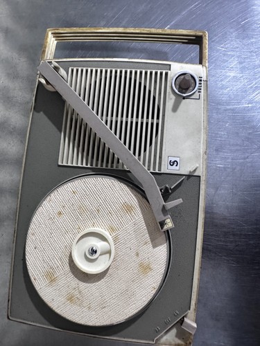 1970s singer portable - 1970s, record