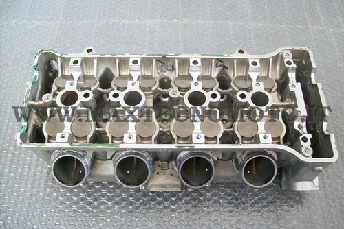 Complete head with valves - complete,