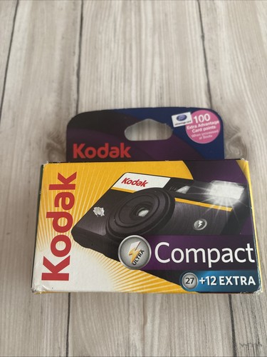 Kodak compact disposable - compact,