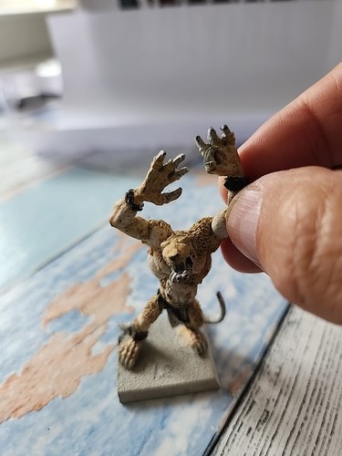 Vintage 1994 skaven rat - vintage,