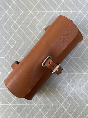 Brooks challenge leather - leather, honey