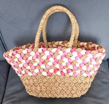 Natural Seagrass Shopping