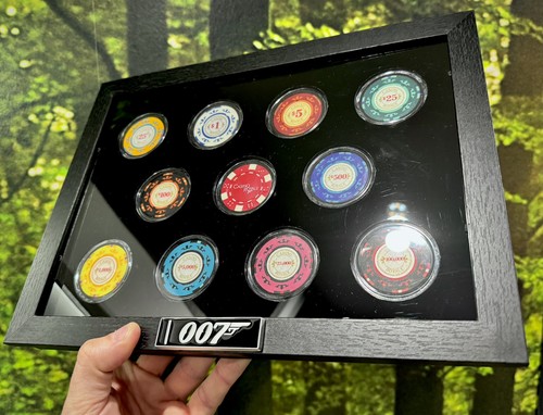 James bond casino - bond, royale