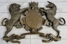 Royal Family Crest Coat of