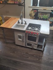 KidKraft Chef’s Cook N