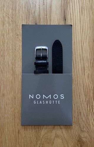 Nomos glashutte horween - nomos,