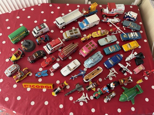 Corgi dinky matchbox - dinky,