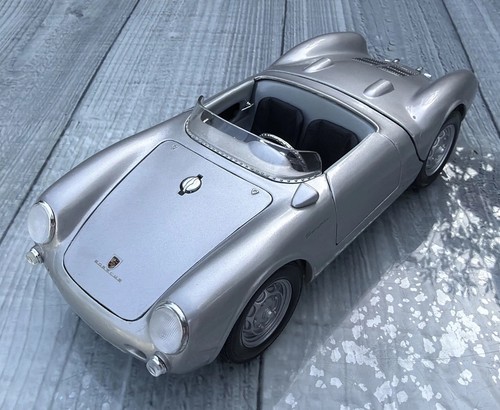 Maisto porsche 550 spyder - 550,