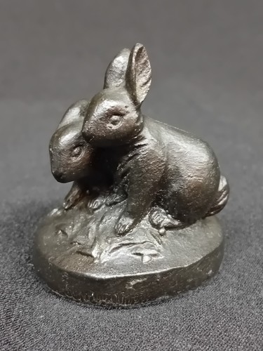 British coal rabbits - *british, 'rabbits'