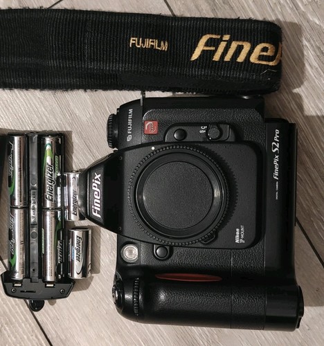 Fujifilm finepix pro - fujifilm,