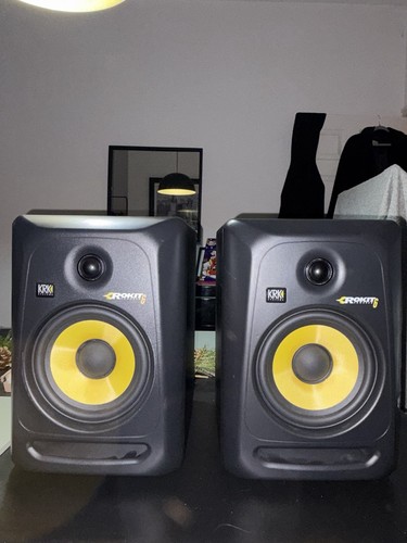 Krk rokit studio speakers - 6,