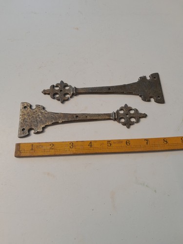 False hinge plates - hinge,