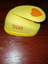 heart-shaped lever punch from