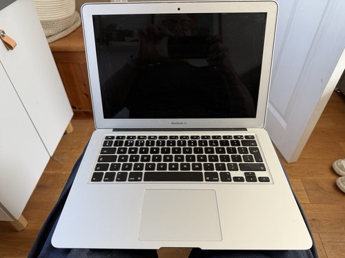 Apple macbook air inch - macbook,