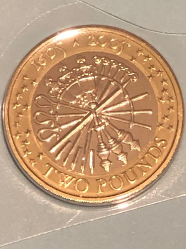 2005 two pound - 2005, £2