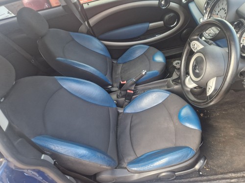 Bmw mini one cooper blue - one,