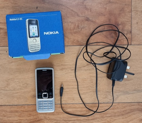 Pre loved nokia boxed - pre-loved,
