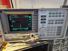 spectrum analyzer HP 8591A 9 KHz - 1.8 GHz