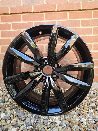 Volkswagen vw scirocco - 18",