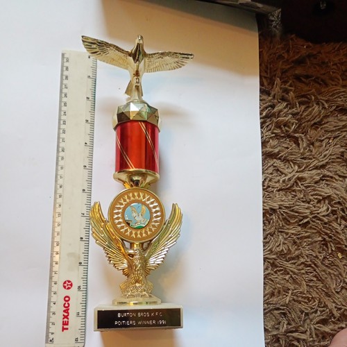 Pigeon racing trophy burton - ,