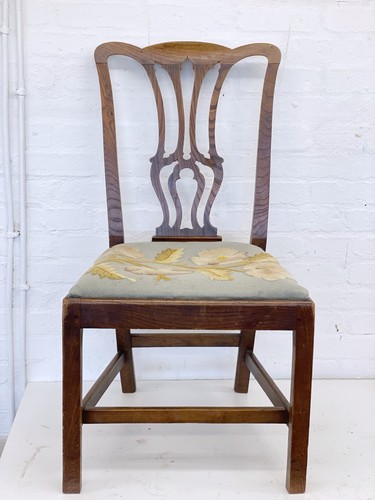 Vintage georgian hall - hall, chair