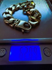 9ct Gold Heavy Bracelet 62g 8.5 inches - 2 troy ounces Heavy Duty Lobster Clasp.