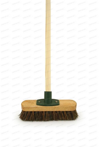 Deck scrub yard scrubbing - yard,