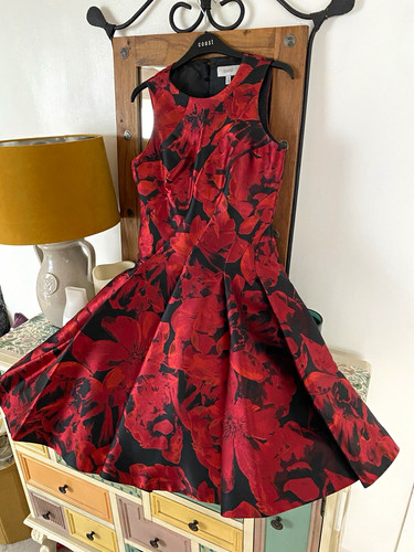 Coast red black floral - black,
