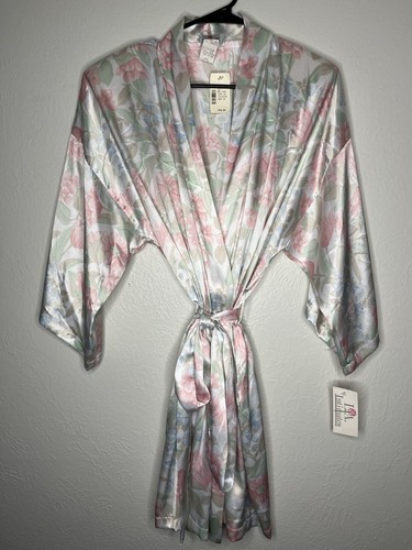 Nwt vintage intimates silky - vintage, la