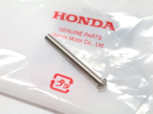 Honda 350 rivet fuel cap - honda,