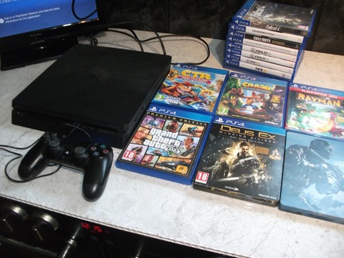 Ps4 slim console - slim, top