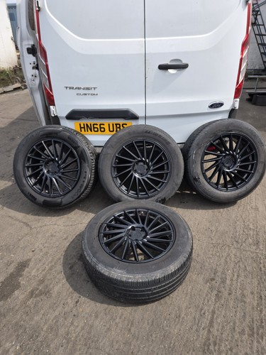 Land rover discovery sport - land, td4