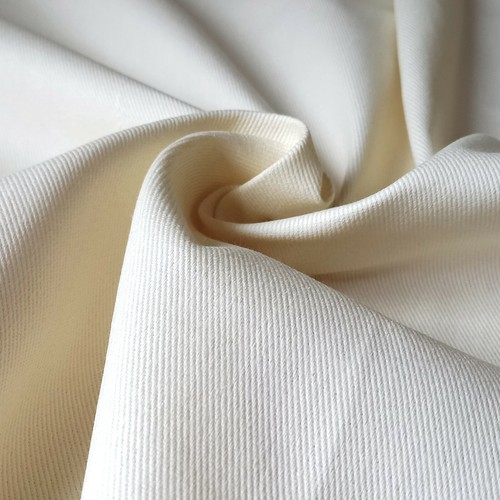 Cream 100 cotton twill heavy - 100%,