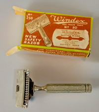 Vintage Windex  Safety Razor
