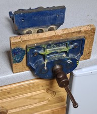 Vintage Genuine RECORD Woodworking Carpenters Bench Vice No 52P. Made In England