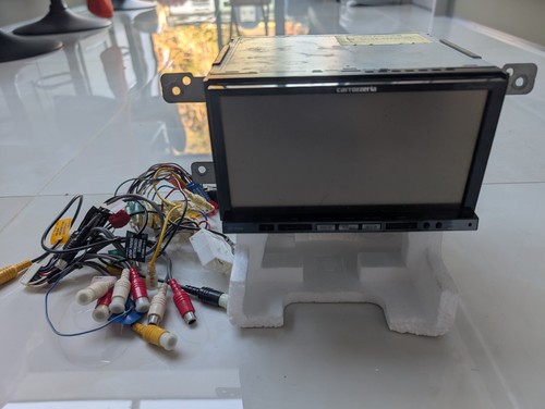 Pioneer avic zh9000 headunit - pioneer,