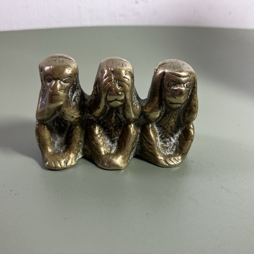 Vintage three wise - wise, monkeys
